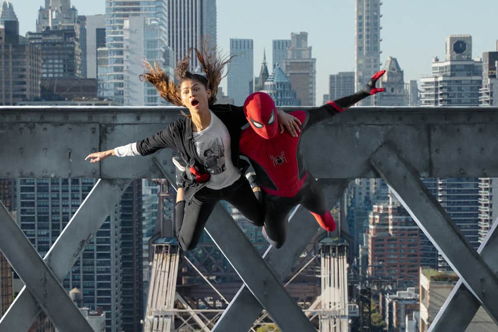 MJ (Zendaya) and Spider-Man jump off the bridge Spider-Man No Way Home