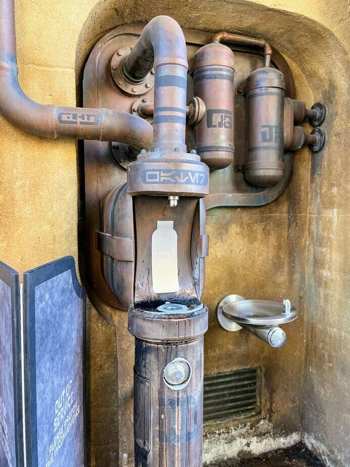 water bottle refill station in batuu at galaxy's edge.