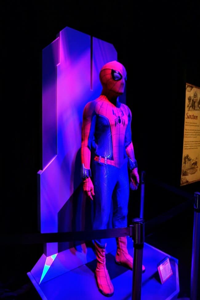 spider-man costume d23 expo