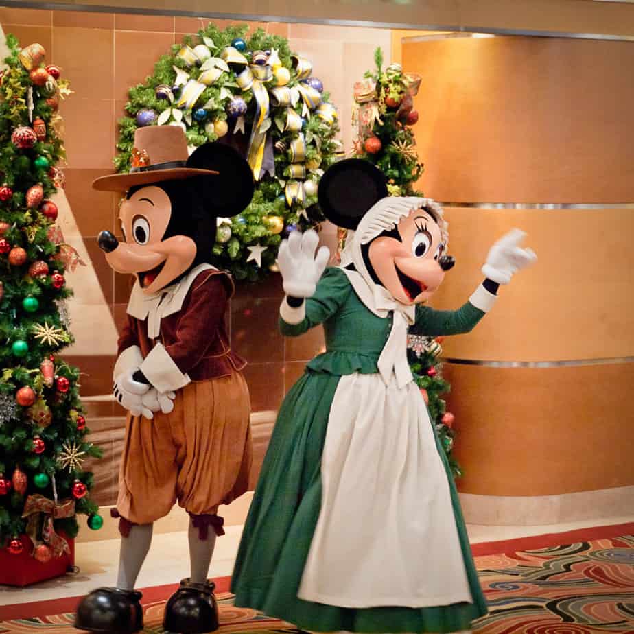 Pilgrim Minnie and Mickey. Disney World Thanksgiving Dinner 2022