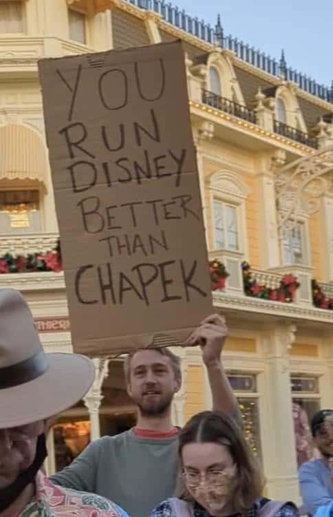 funny rundisney race signs. you run Disney better than Chapek