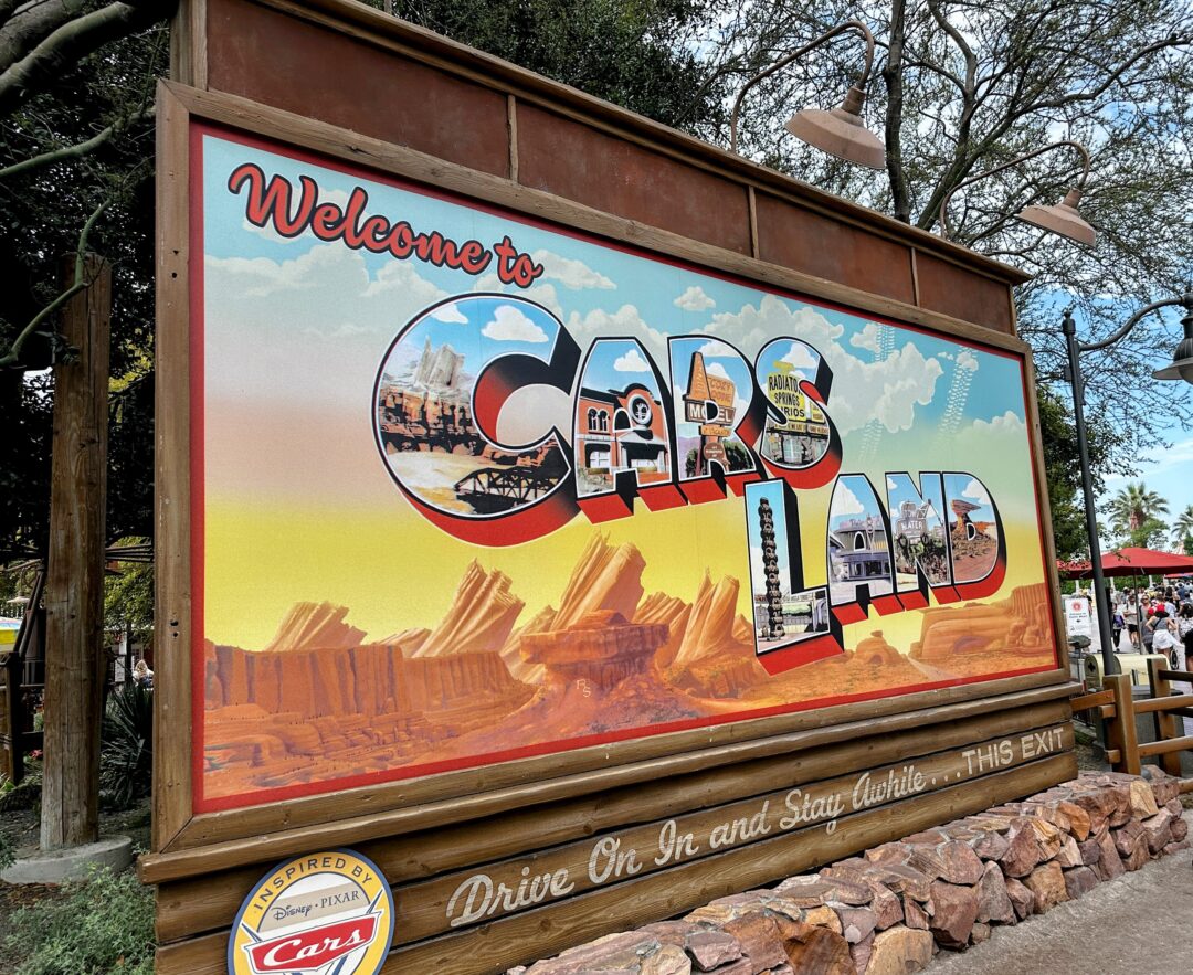 Is disneyland busy in september best days to visit 2023 