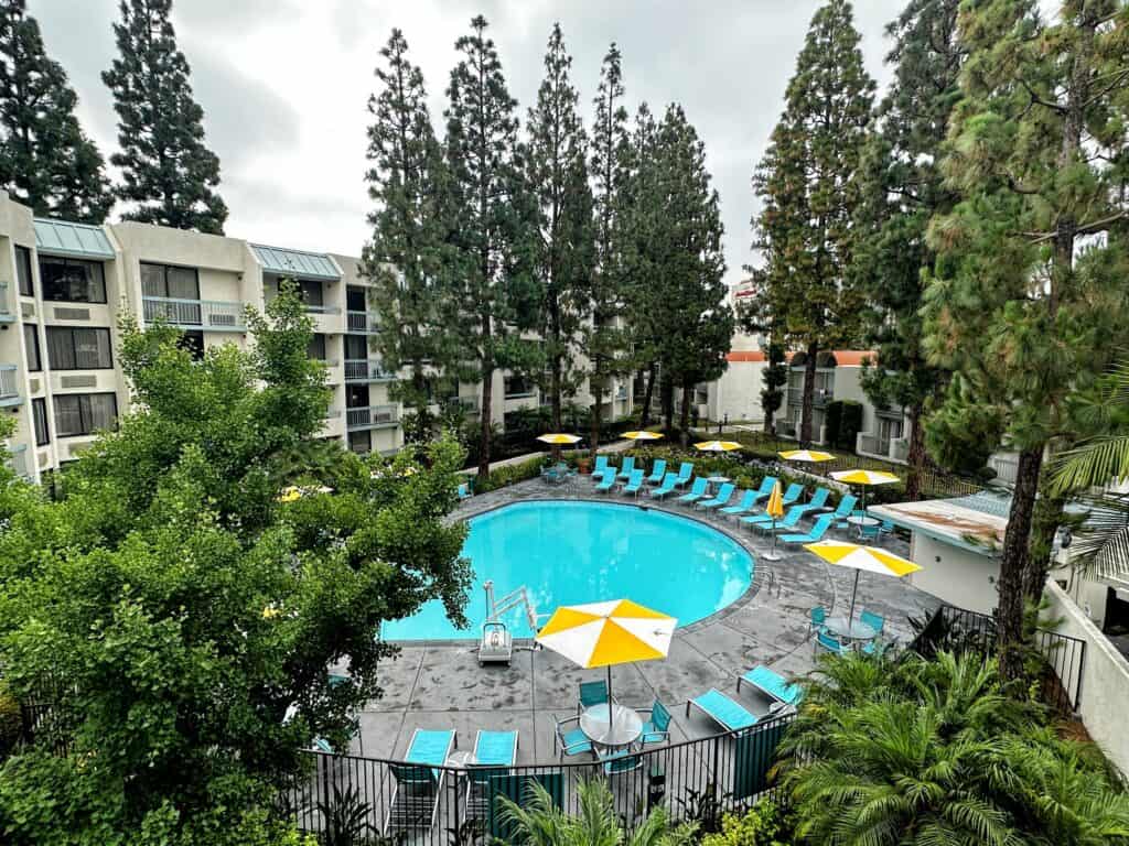 Howard Johnson Anaheim: Best Hotels Across The Street From Disneyland Pool