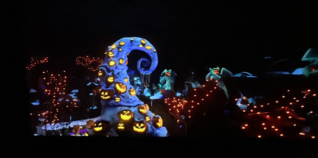 haunted mansion holiday scary