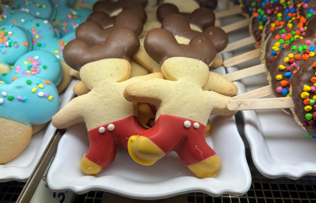 mickey mouse gingerbread men disney christmas snacks