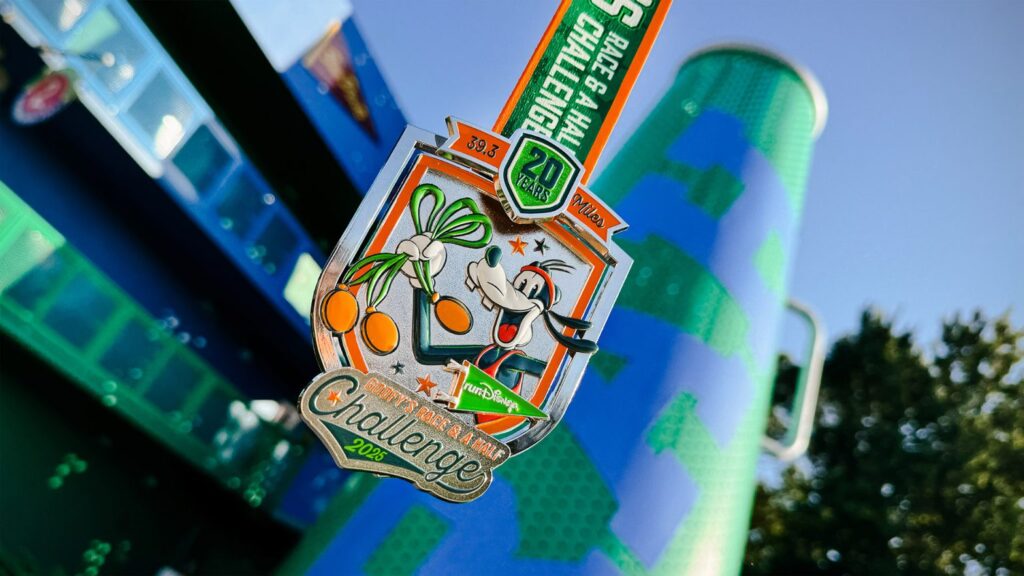 rundisney-2025-marathon-weekend-medals-GoofyChallenge